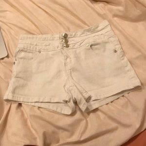 white high waisted shorts
